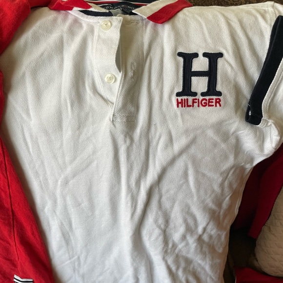 Boys Tommy Hilfiger polo size large(16/18) - Picture 5 of 5